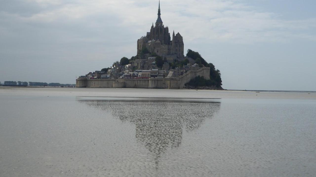 Maison D'Hotes De Charme La Rose De Ducey Pres Du Mont Saint Michel 外观 照片
